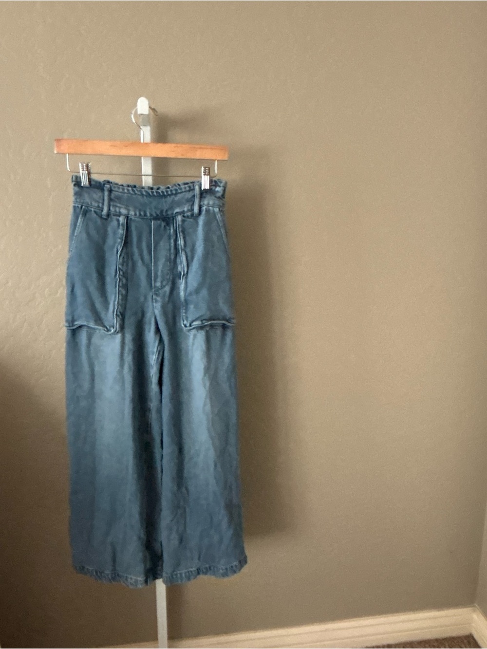 YBF | DENIM | Women's Young, Broke + Fabulous Saidie Pant- Sea Salt